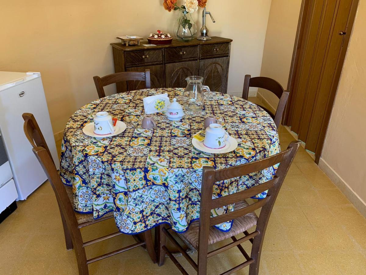 S&s - Marino's Casa di campagna Petrosino